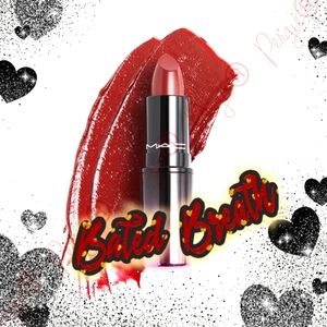 •M•A•C• Love Me Lipstick